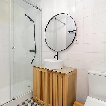Whome Formosa #2 - 2-bed In Prime Location Perfect To Explore Appartement Porto